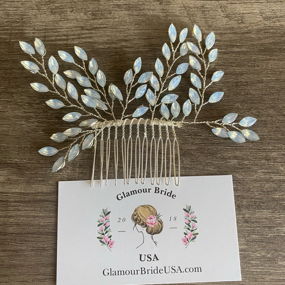Bridal hairpiece/comb